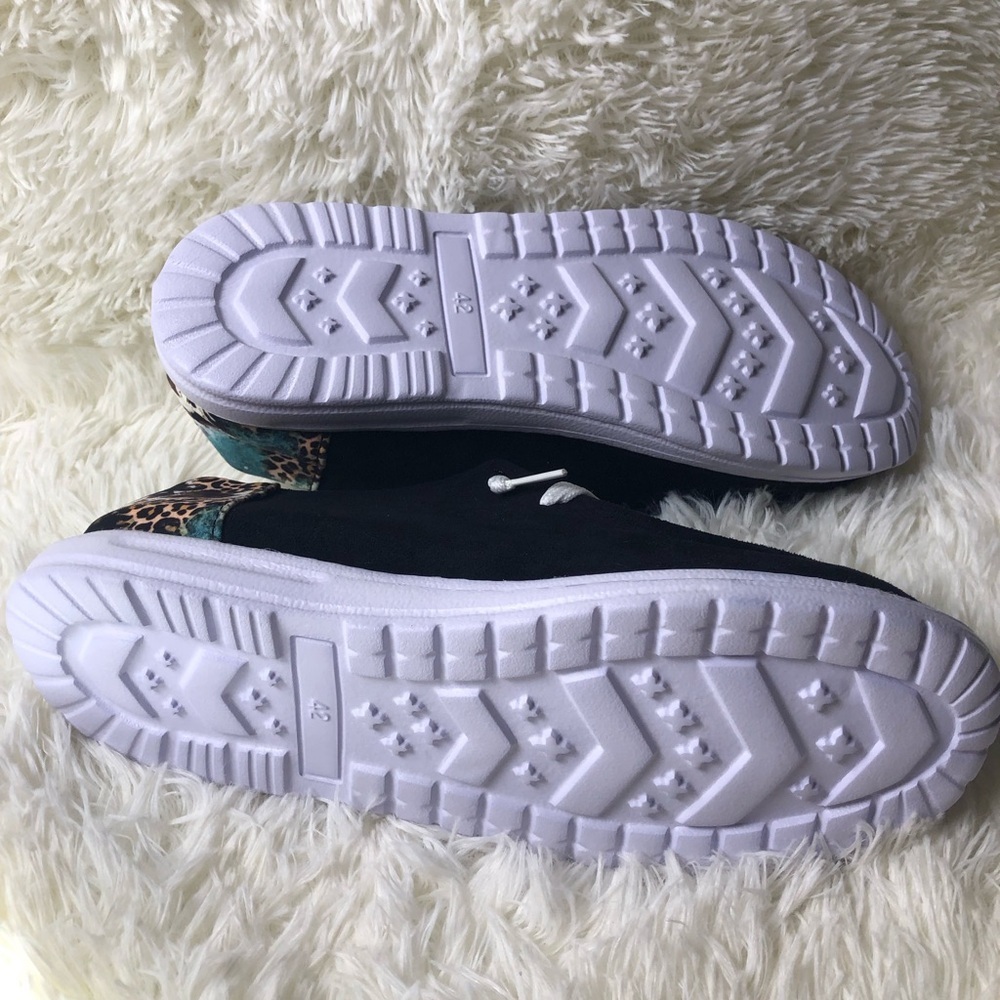 🐆🩵Women's Multicolor Animal Casual Shoes 42 US women’s 10 NWOT 🩵🐆 - Picture 11 of 16